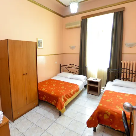 Hotel Nea Metropolis 3*