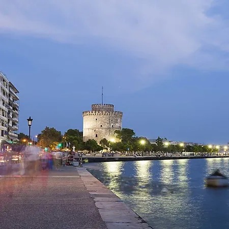 Nea Metropolis 3*