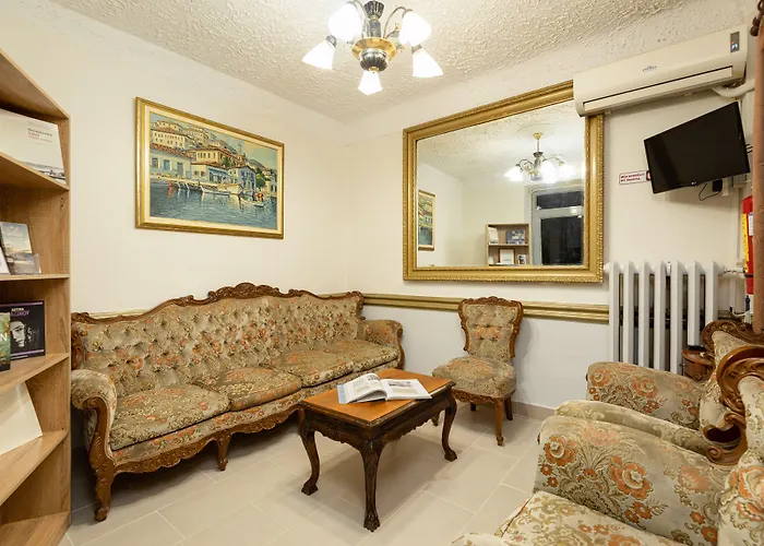 Hotel Nea Metropolis