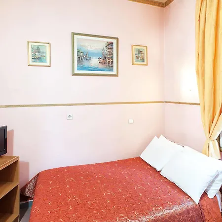 Hotel Nea Metropolis 3*