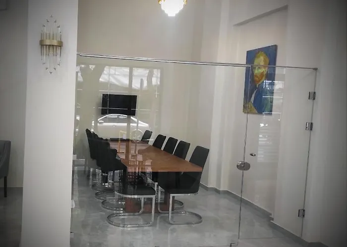Nea Metropolis 3*