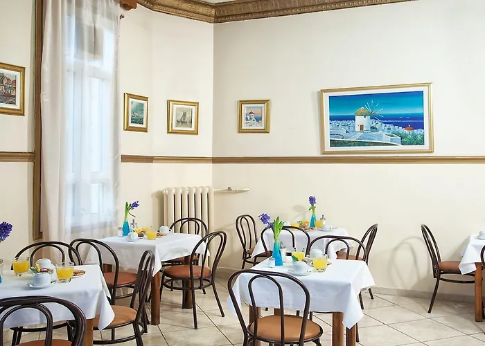 Nea Metropolis Hotel 3*