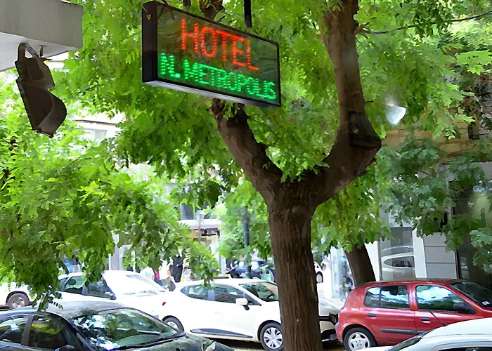 Nea Metropolis Hotel