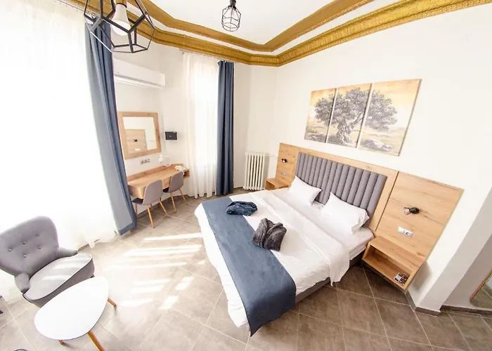 Hotel Nea Metropolis 3*