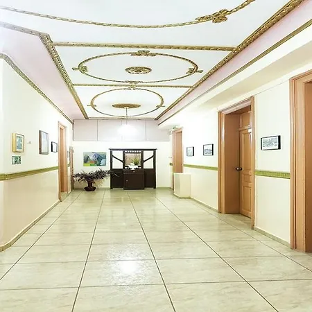 فندق نيا متروبوليس 3*