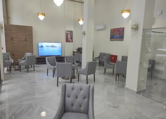 فندق نيا متروبوليس سالونيك